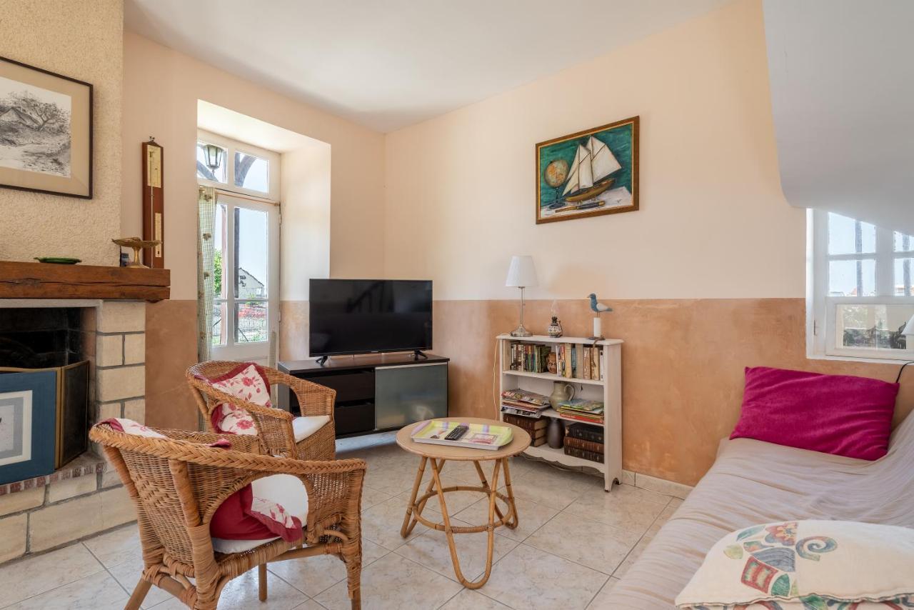 Ferienhaus Maison Avec Beau Jardin - Centre D'arromanches *